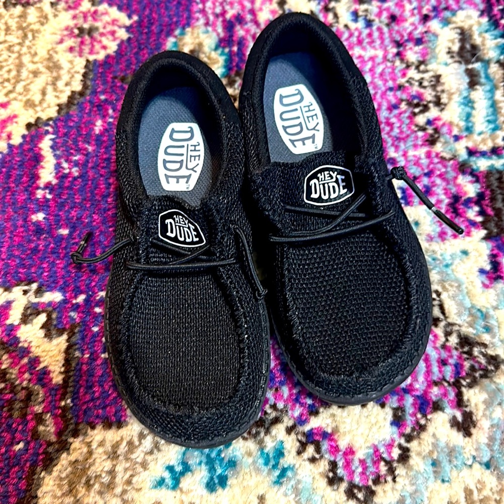 Litttle boys hey dudes